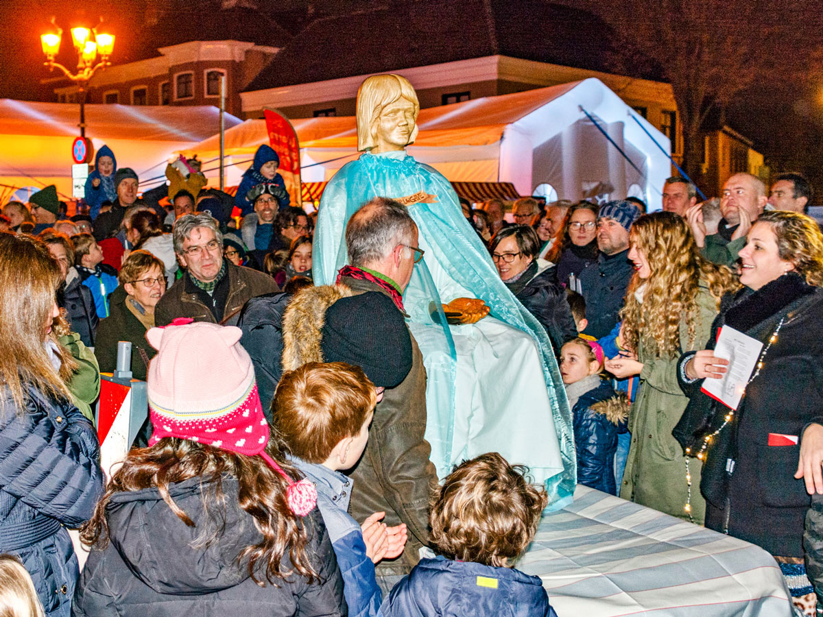 Kerststal Princenhage 2018 presentatie nieuwe kerstengel